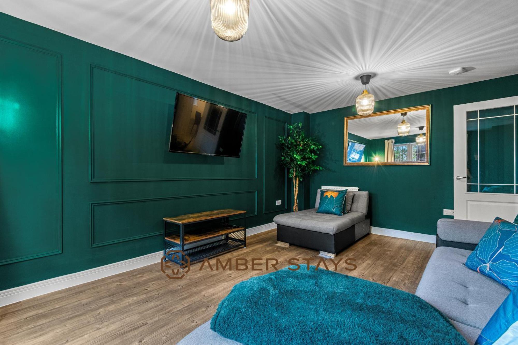 Spacious 5 Bed House In Reading By Amber Stays, Perfect For Business & Contractors, Sleeps 12! المظهر الخارجي الصورة
